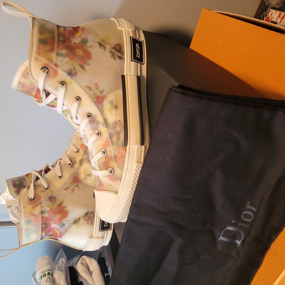 Dior Mens B23  Floral High-Top Sneakers - White